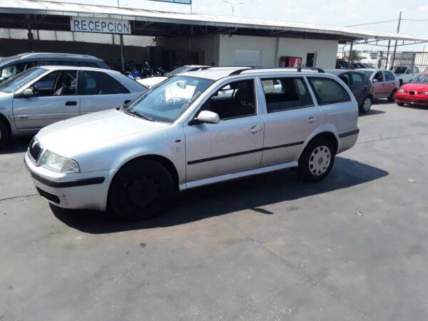 CENTRALITA MOTOR UCE SKODA OCTAVIA BERLINA (1U2) - Imagen 5