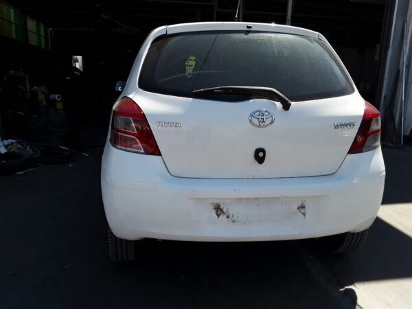 CUADRO INSTRUMENTOS TOYOTA YARIS (KSP9/SCP9/NLP9) - Imagen 3