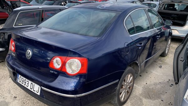 ELEVALUNAS DELANTERO DERECHO VOLKSWAGEN PASSAT BERLINA (3C2) - Imagen 4