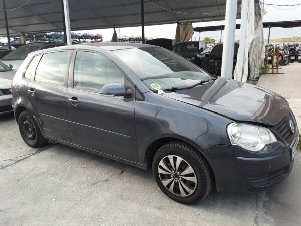 COMPRESOR AIRE ACONDICIONADO VOLKSWAGEN POLO IV (9N3) - Imagen 2