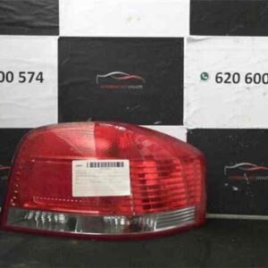 PILOTO TRASERO DERECHO AUDI A3