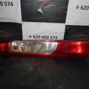 PILOTO TRASERO IZQUIERDO FORD FOCUS BERLINA