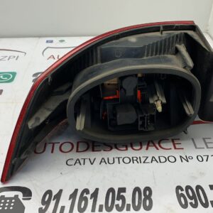 PILOTO TRASERO DERECHO RENAULT LAGUNA II