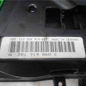 CUADRO INSTRUMENTOS VOLKSWAGEN PASSAT BERLINA