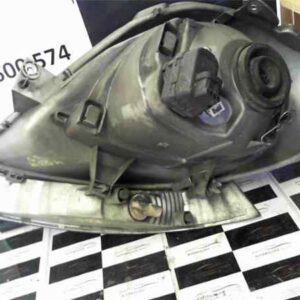 FARO DERECHO NISSAN PRIMASTAR