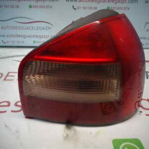 PILOTO TRASERO DERECHO AUDI A3
