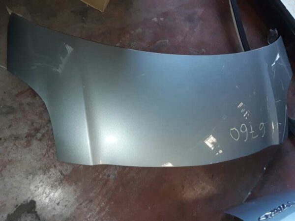 CAPOT TOYOTA YARIS