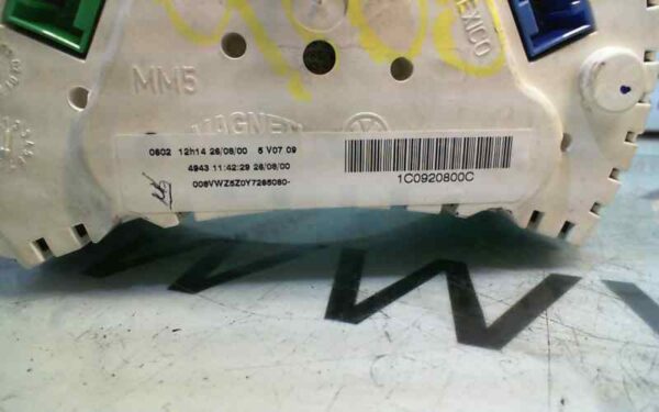 CUADRO INSTRUMENTOS VOLKSWAGEN NEW BEETLE