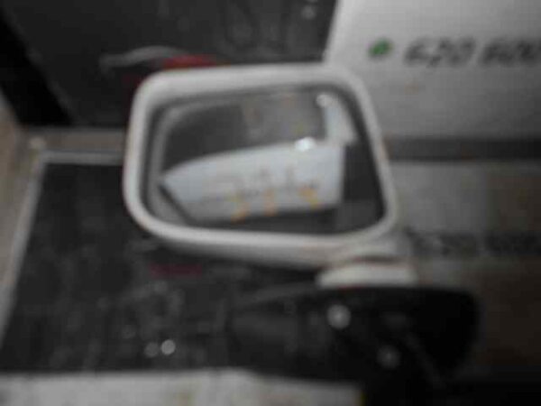 RETROVISOR IZQUIERDO MITSUBISHI SPACE WAGON