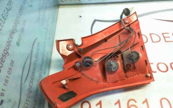 PILOTO TRASERO DERECHO SUZUKI SWIFT BERLINA