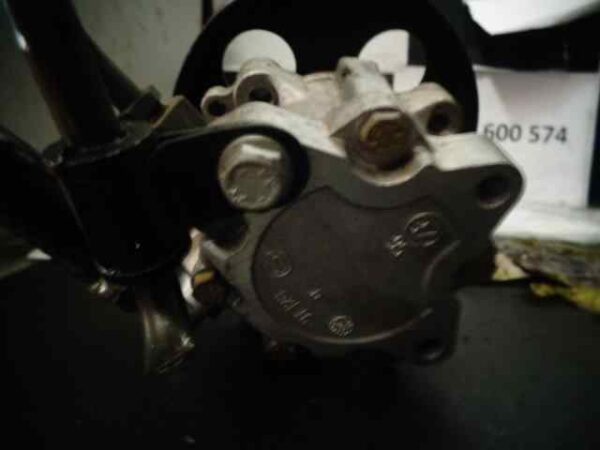 BOMBA DIRECCION PEUGEOT 406 BERLINA