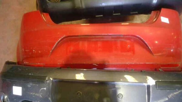 PARAGOLPES TRASERO SEAT LEON