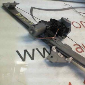 ELEVALUNAS DELANTERO IZQUIERDO DACIA DOKKER