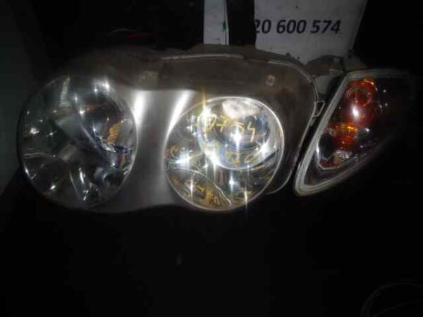 FARO IZQUIERDO HYUNDAI COUPE