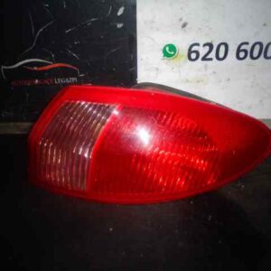 PILOTO TRASERO DERECHO ALFA ROMEO 147