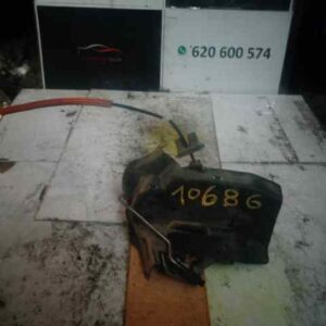 CERRADURA PUERTA TRASERA DERECHA AUDI A4 BERLINA