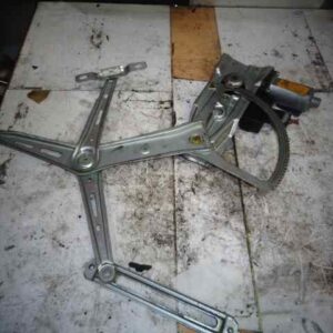 ELEVALUNAS DELANTERO DERECHO OPEL ZAFIRA A