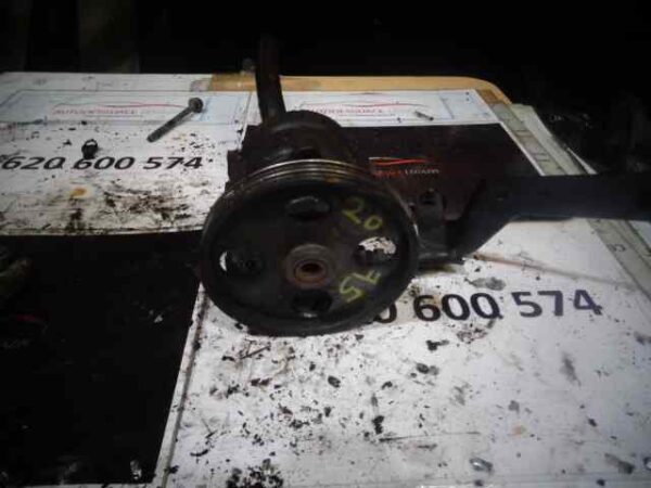 BOMBA DIRECCION RENAULT KANGOO