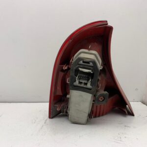 PILOTO TRASERO DERECHO RENAULT CLIO II FASE II