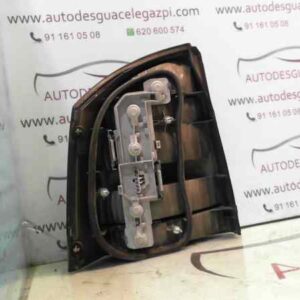 PILOTO TRASERO DERECHO OPEL VECTRA C BERLINA
