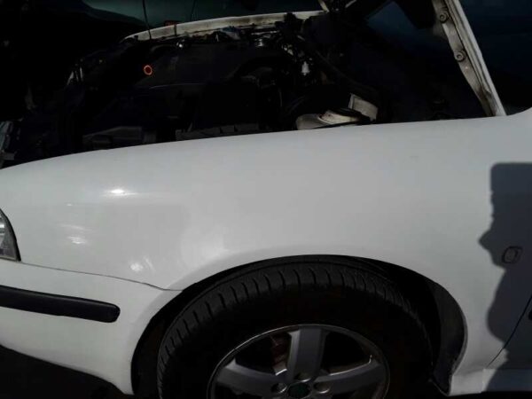 ALETA DELANTERA IZQUIERDA SKODA OCTAVIA BERLINA