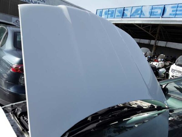 CAPOT SKODA OCTAVIA BERLINA