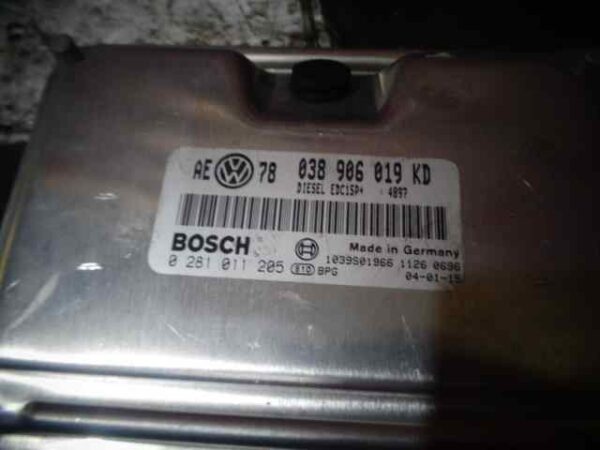 CENTRALITA MOTOR UCE VOLKSWAGEN PASSAT BERLINA