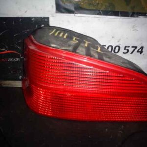 PILOTO TRASERO IZQUIERDO PEUGEOT 106