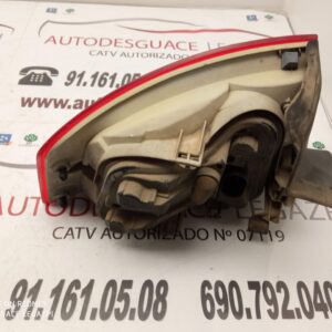PILOTO TRASERO DERECHO AUDI A4 BERLINA