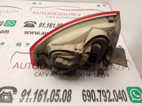 PILOTO TRASERO DERECHO AUDI A4 BERLINA