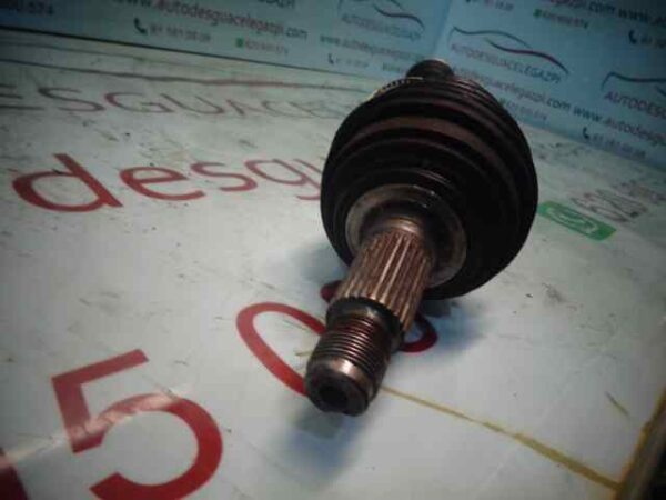 TRANSMISION DELANTERA DERECHA MG ROVER SERIE 200