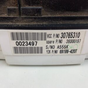 CUADRO INSTRUMENTOS VOLVO C30