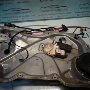 ELEVALUNAS DELANTERO IZQUIERDO SEAT LEON