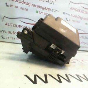 CAJA RELES / FUSIBLES HYUNDAI I30