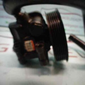BOMBA DIRECCION FORD FOCUS BERLINA