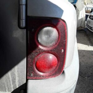 PILOTO TRASERO DERECHO LAND ROVER FREELANDER