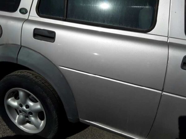 PUERTA TRASERA DERECHA LAND ROVER FREELANDER