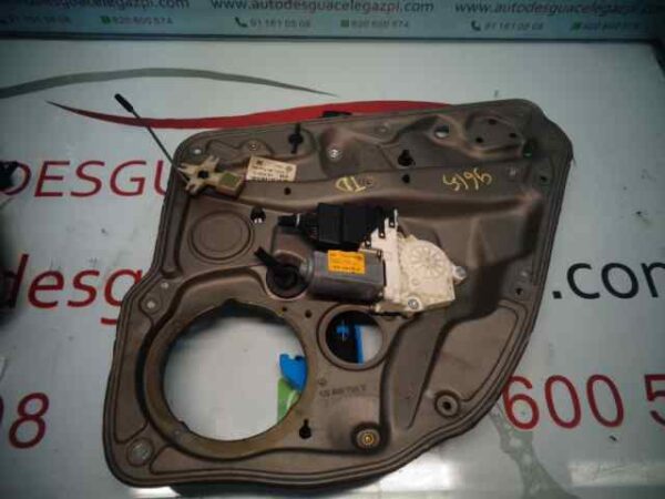 ELEVALUNAS TRASERO DERECHO VOLKSWAGEN BORA BERLINA