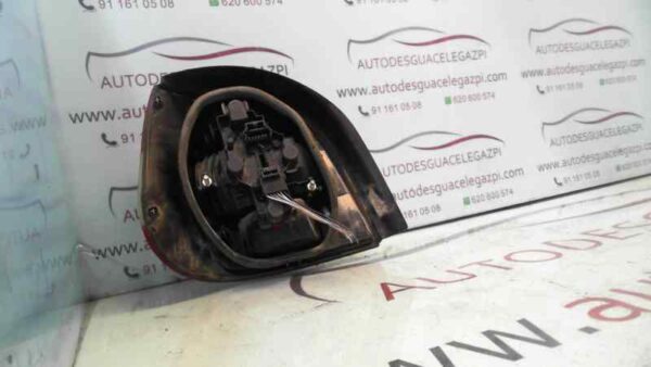 PILOTO TRASERO IZQUIERDO RENAULT SCENIC