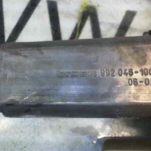 ELEVALUNAS TRASERO DERECHO TOYOTA AVENSIS BERLINA