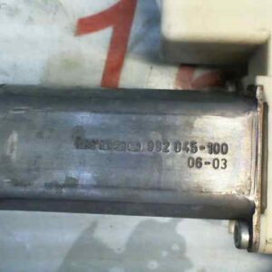 ELEVALUNAS TRASERO IZQUIERDO TOYOTA AVENSIS BERLINA