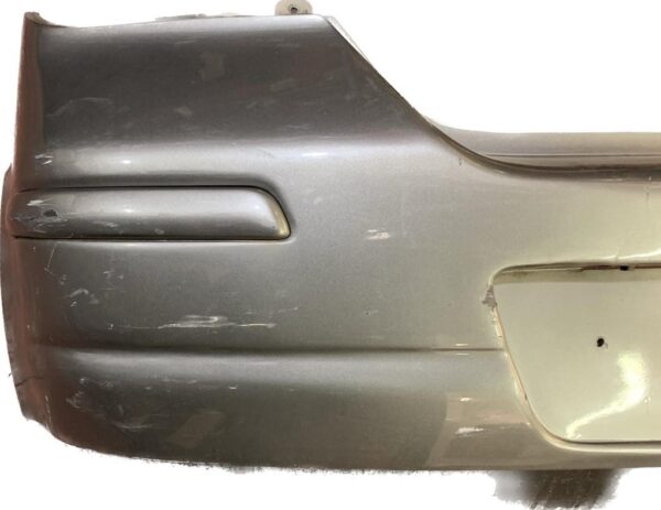 PARAGOLPES TRASERO NISSAN TIIDA