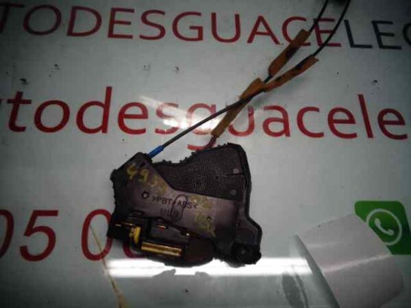CERRADURA PUERTA DELANTERA IZQUIERDA TOYOTA COROLLA