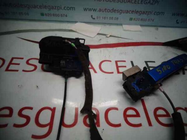 CERRADURA PUERTA TRASERA DERECHA NISSAN QASHQAI