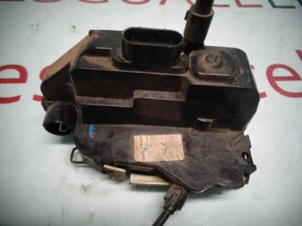 CERRADURA PUERTA DELANTERA DERECHA RENAULT MEGANE II BERLINA 3P