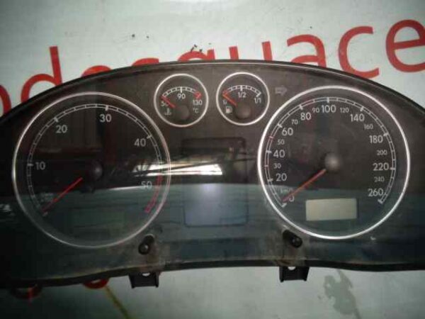 CUADRO INSTRUMENTOS VOLKSWAGEN PASSAT BERLINA