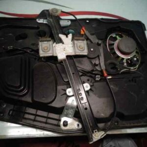 ELEVALUNAS DELANTERO DERECHO FORD FIESTA