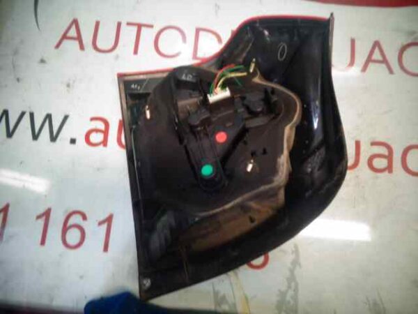 PILOTO TRASERO DERECHO TOYOTA COROLLA