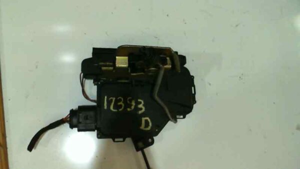 CERRADURA PUERTA DELANTERA DERECHA AUDI A6 BERLINA