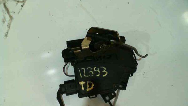CERRADURA PUERTA TRASERA DERECHA AUDI A6 BERLINA
